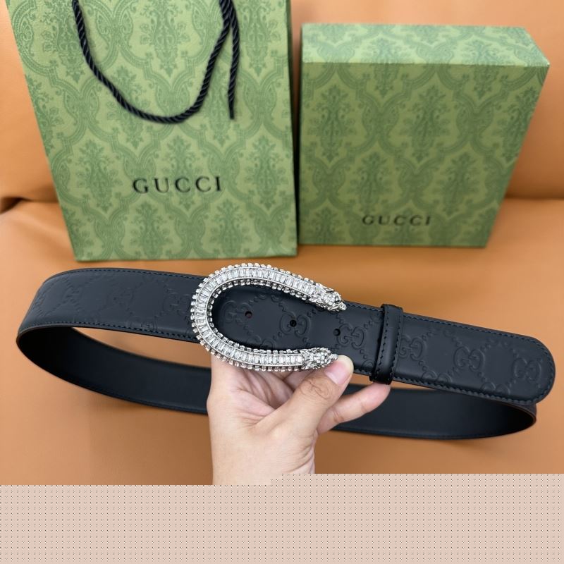 G*u*i belts